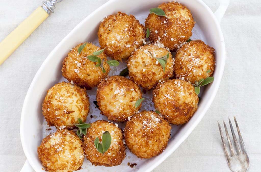 Arancini with Marinara Sauce