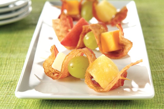 Bacon Cheese and Fruit Bites