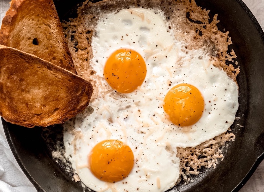 Crispy Parmesan Eggs