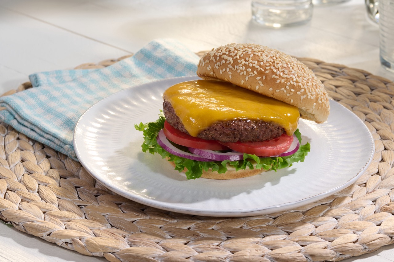 Classic Cheeseburger