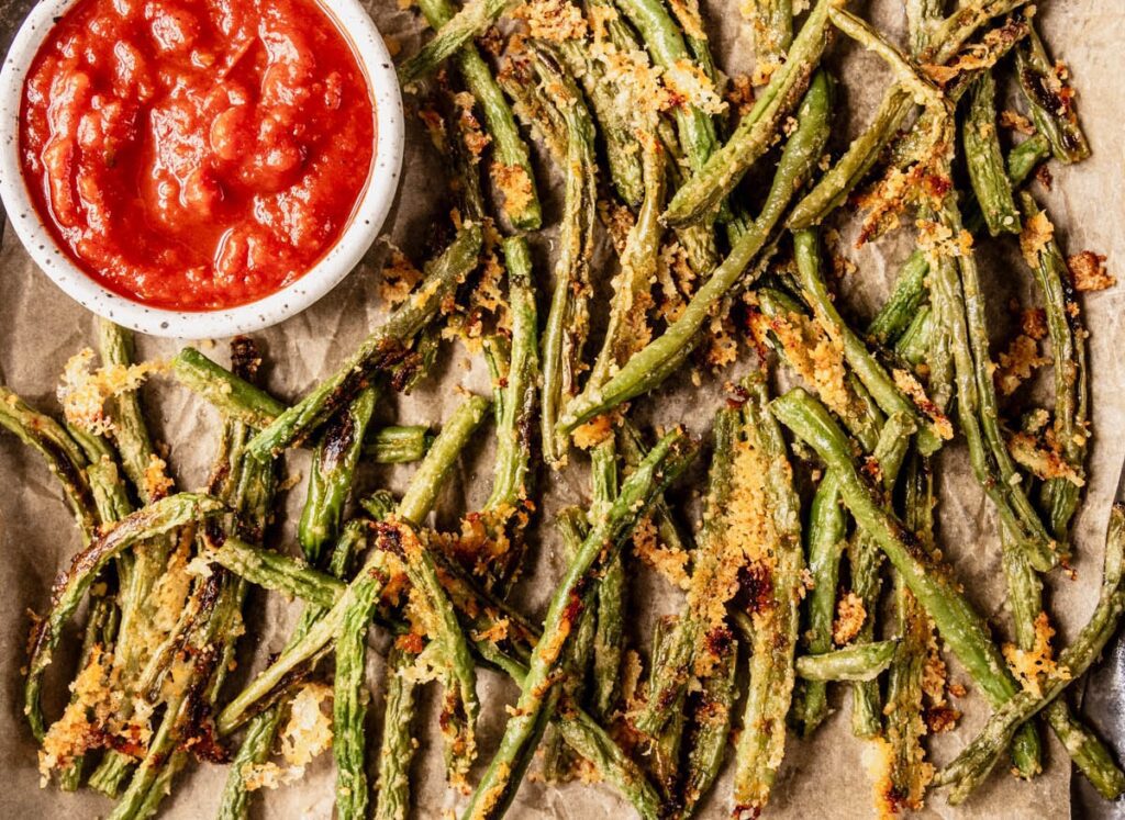 Crispy Parmesan Roasted Green Beans