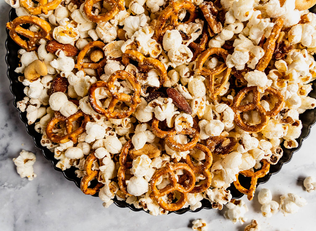 Chili-Parmesan Nut Snack Mix​