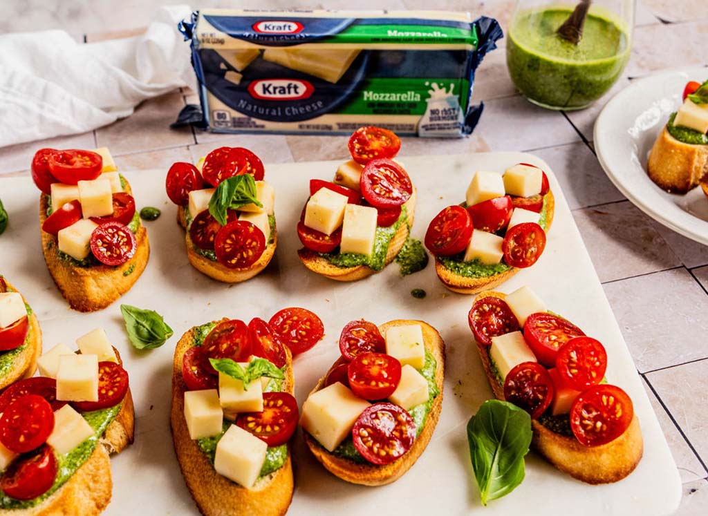 Parmesan Pesto & Mozzarella Crostini