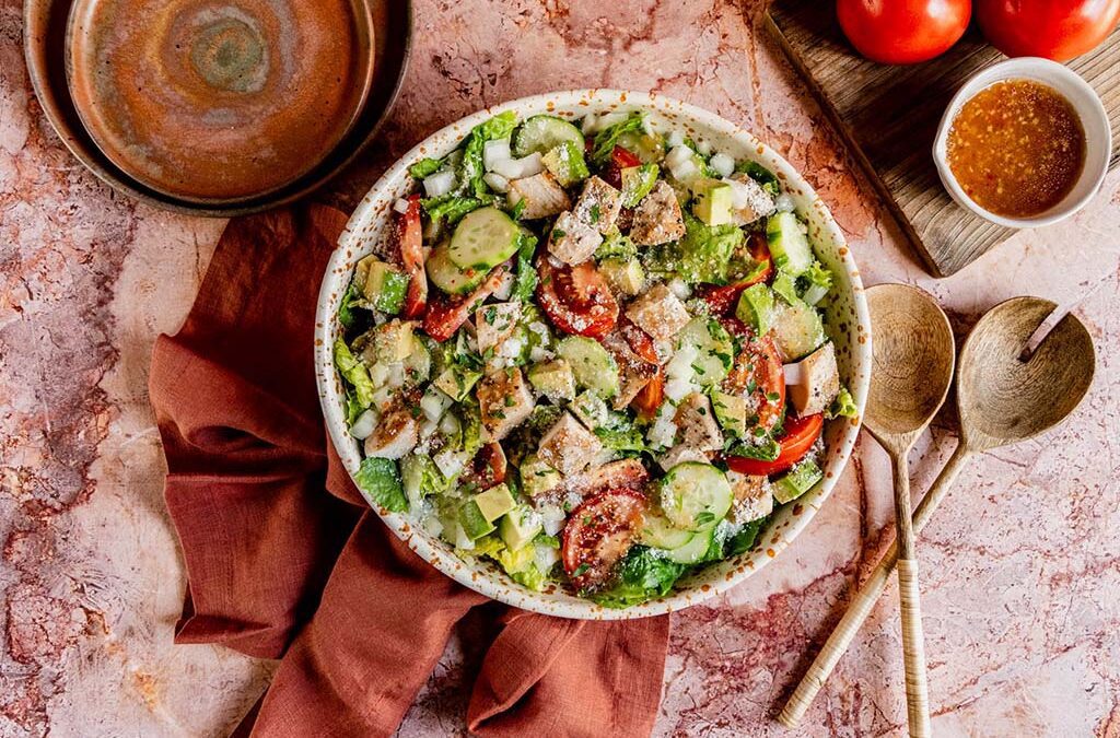 Grilled Chicken, Avocado & Sweet Onion Salad