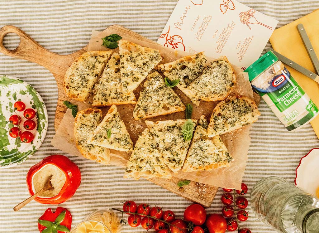 Parmesan-Basil Garlic Bread